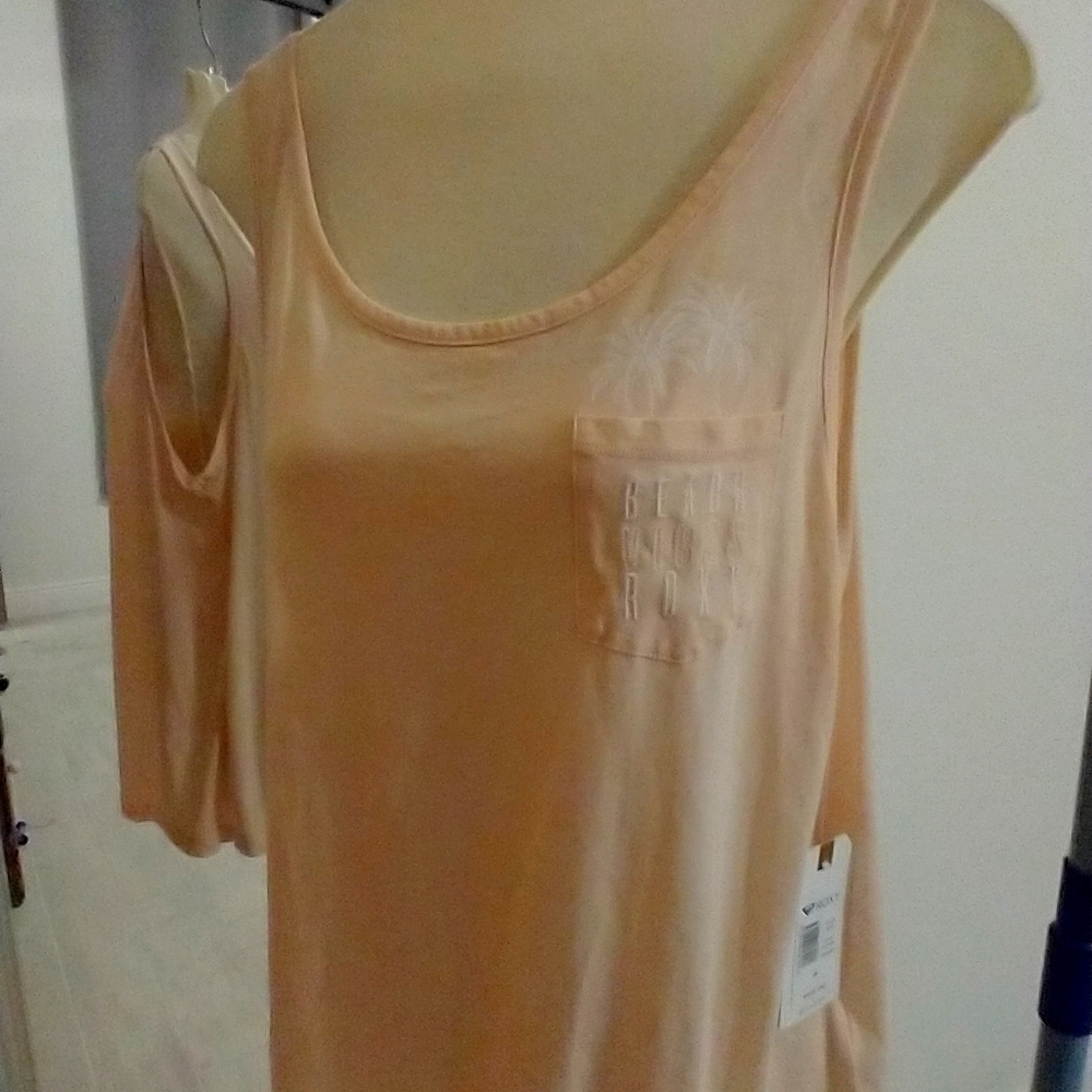 Soft peach top